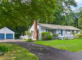 52 Field Rd, Enfield, CT 06082