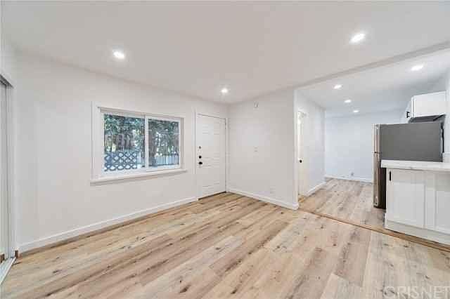1st image of 919 N Stanley Ave #3/4