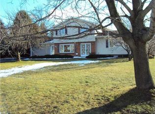 44 Kevin Dr, Rochester, NY 14625