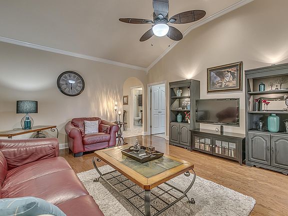 2nd image of 3028 Michalean Dr