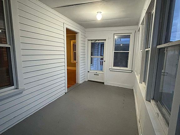 3rd image of 1426 Mather Ave
