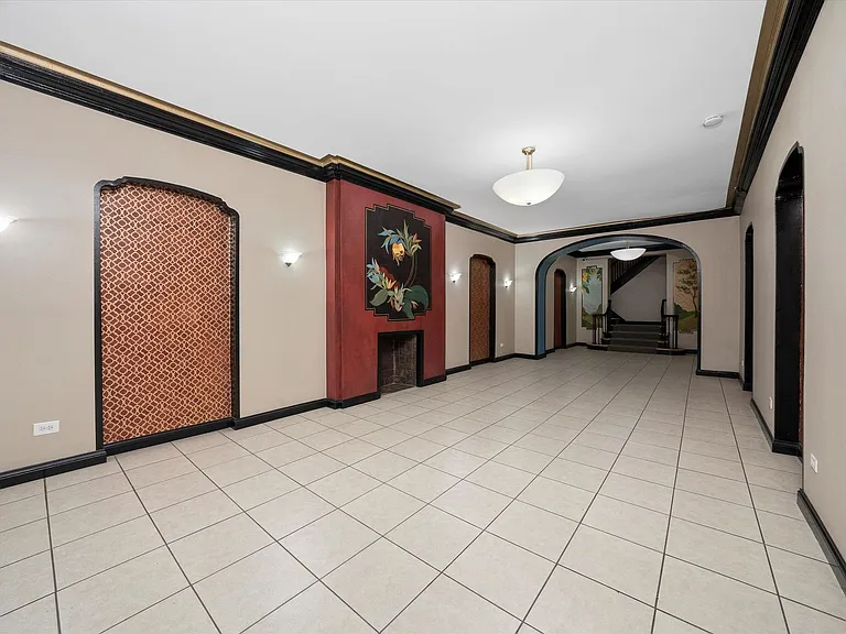 2715 NMA LLC — Photo 17