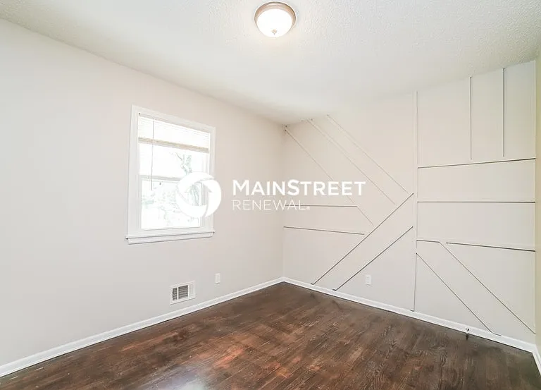 913 SW 14th Street Ter — Photo 15