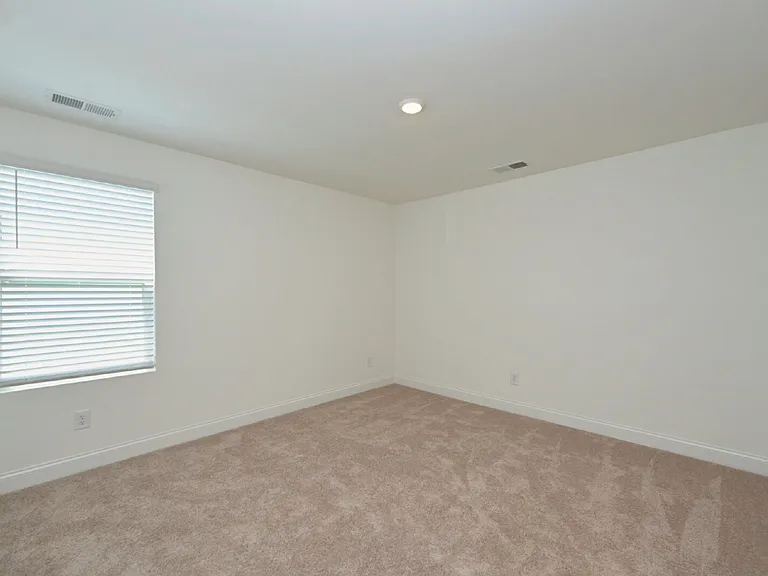 161 Crabourne Dr — Photo 55