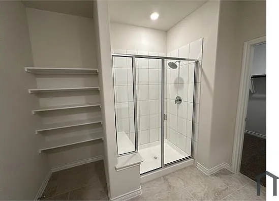 7217 Mayplace Dr — Photo 17