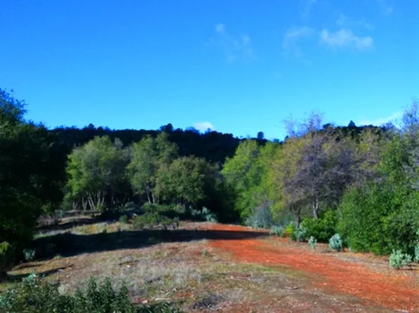 5067 Lakeview Rd, Mariposa, CA 95338
