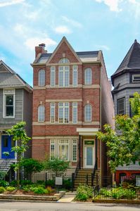 829 W Wrightwood Ave #2, Chicago, IL, 60614
