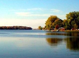 29 Egret Ln, Elysian, MN 56028