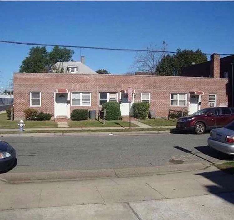 3 Burr Ave #1