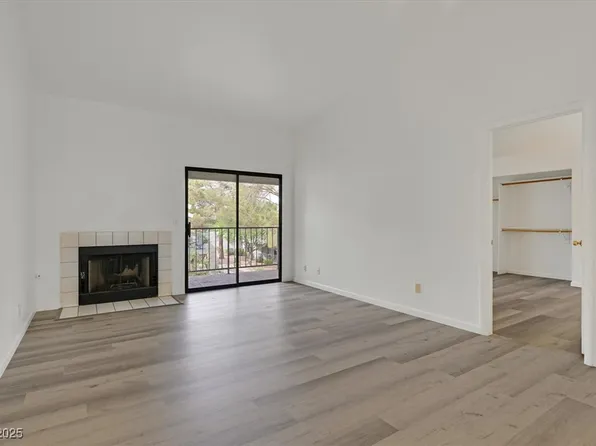 2819 Bluebonnet Dr #6, Henderson, NV 89074