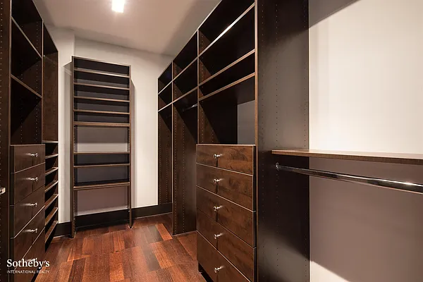 Rented by Sotheby's International Realty | media 16