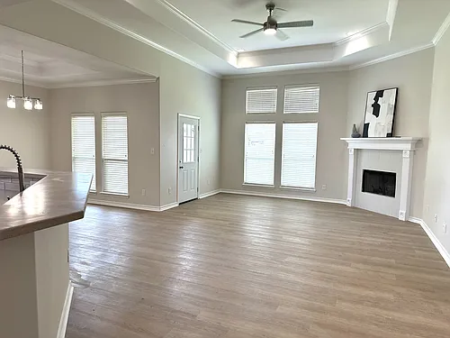 6841 Wall St Photo 1
