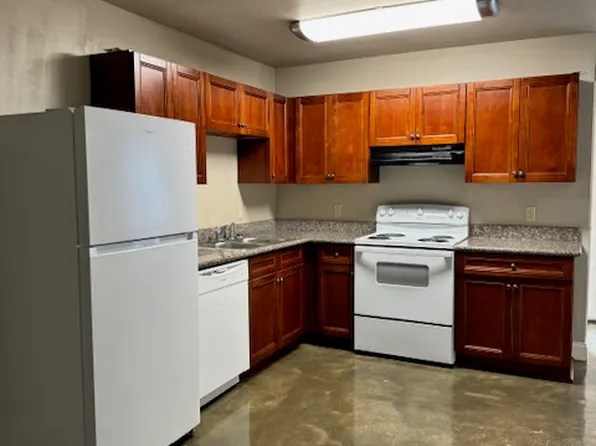 420 S Landry Dr #E, New Iberia, LA 70560