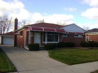 24615 Marine Ave, Eastpointe, MI 48021