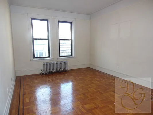 Rented by Dorsa Group | media 4