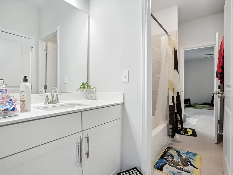 7925 Tiberon Pkwy #0 — Photo 11