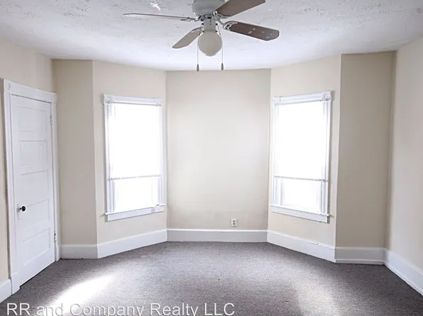 89 Cliftwood St, Springfield, MA 01108