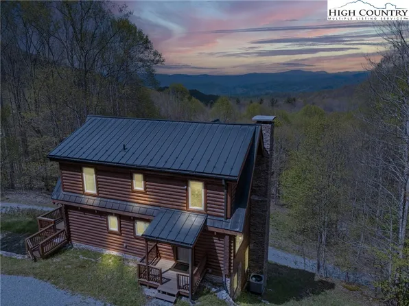 979 Spice Creek Road, Banner Elk, NC 28604