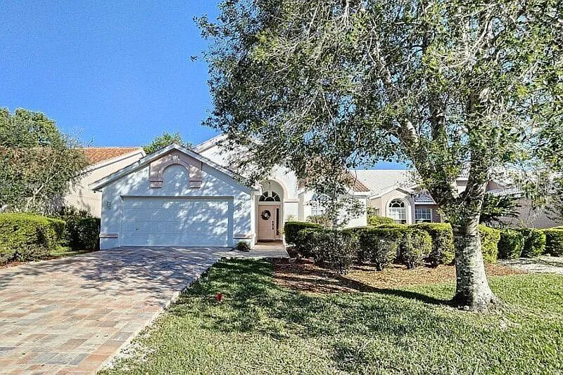 2 bed, 2.0 bath, 1650 sqft, $1,995 — Photo 1