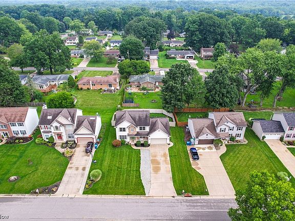 4th image of 2775 Brookfield Dr