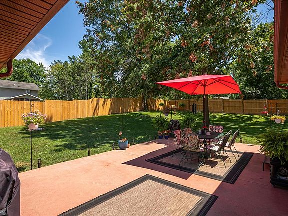 5th image of 1275 Halls Ln