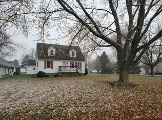 598 S Walnut St, Chebanse, IL 60922