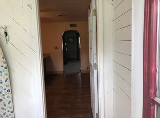 17 Central Ave, Petersburg, WV