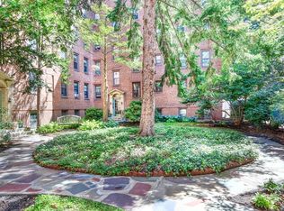 10-12 Ware St #21, Cambridge, MA 02138