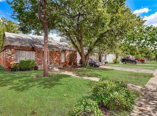 7606 Kenwell St, Dallas, TX 75209