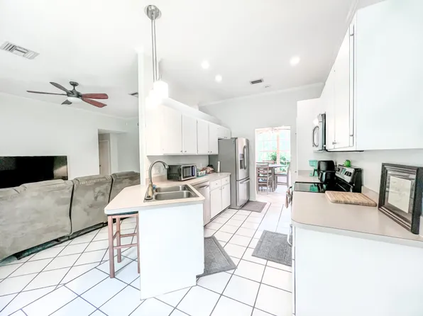 2624 Sunset Dr, Sebring, FL 33870