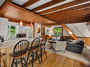 2 Ives Rd, Wilmington, VT 05363