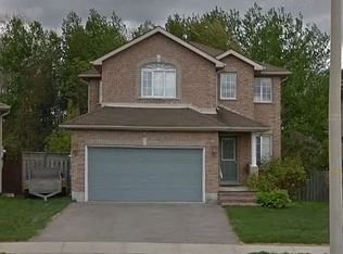 35 McKenzie Cres, Barrie, ON L4N0A9