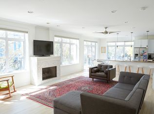2155 W Roscoe St UNIT 2N, Chicago, IL 60618
