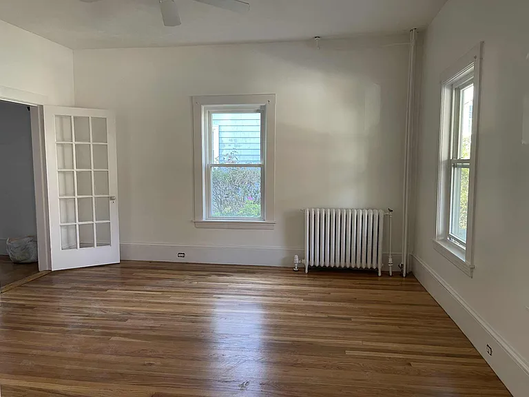 18 Indiana Ter — Photo 9