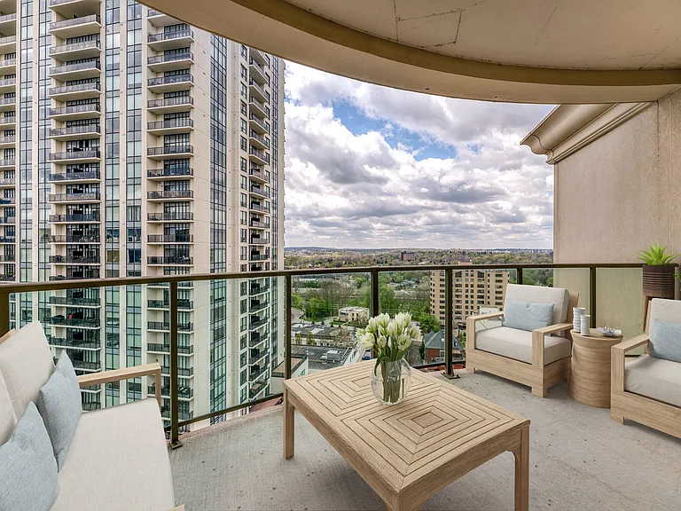 520 Talbot St #511 — Photo 18