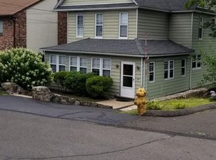 44 Highview Ave #2, Stamford, CT 06907