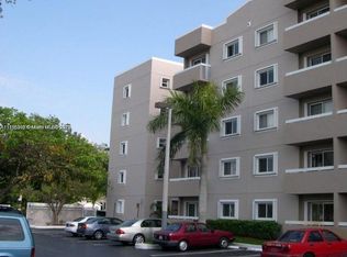 600 NW 32nd Pl APT 318, Miami, FL 33125