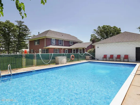 210 Main Street, Port Monmouth, NJ 07758