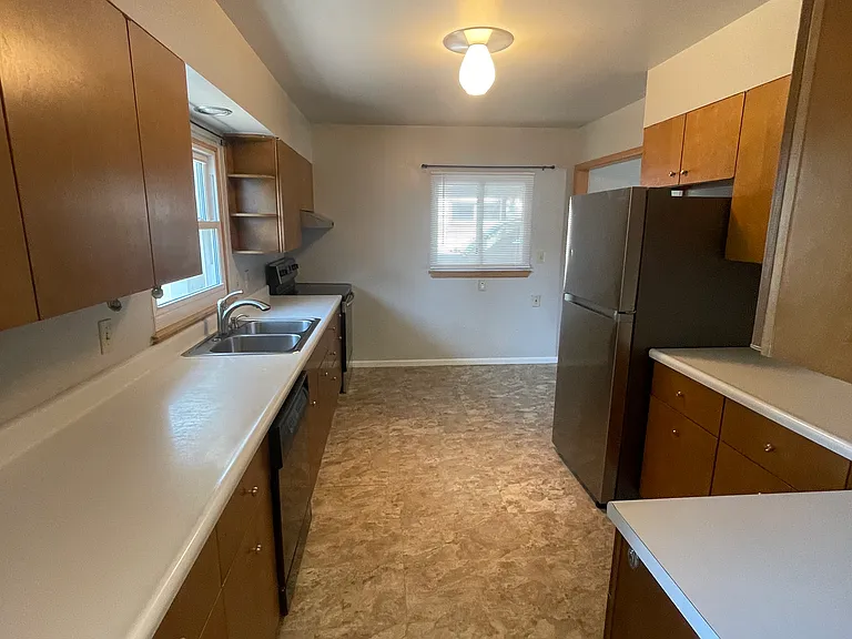 3602 Brookside Dr — Photo 6