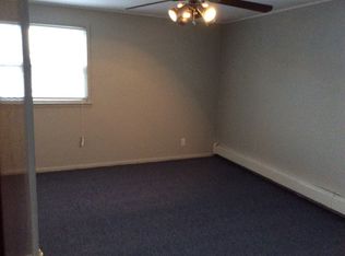 124 Lakeview Ave APT 2, Lynbrook, NY 11563