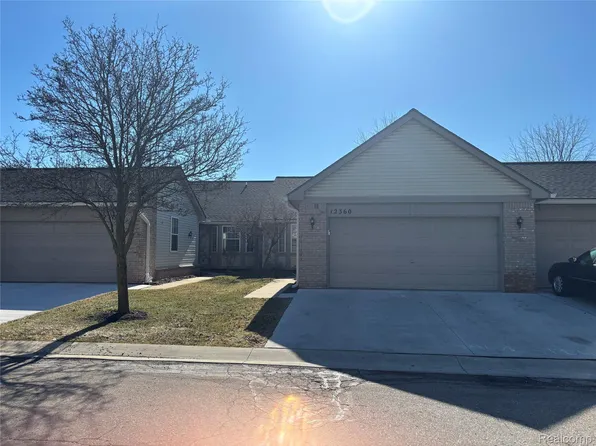 12360 Noonan Ct, Utica, MI 48315