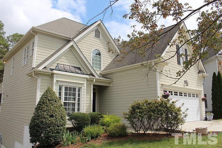 1st image of 2704 Montcastle Ct
