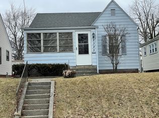 2325 Charlotte Ave, Fort Wayne, IN 46805