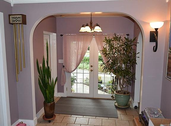 5th image of 1715 Fairfield Dr