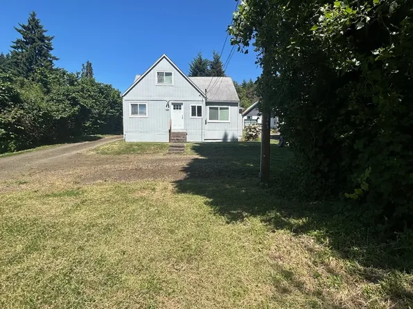 122 NE 4th St, Willamina, OR 97396