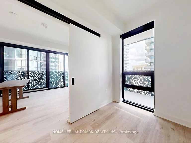 55 Charles St E #3410 — Photo 5