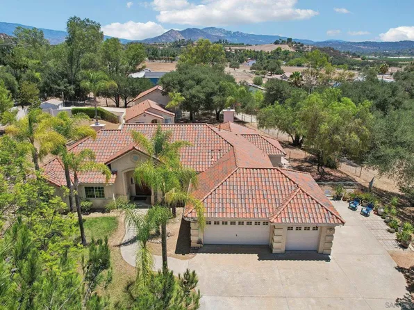 29081 Fruitvale Ln, Valley Center, CA 92082