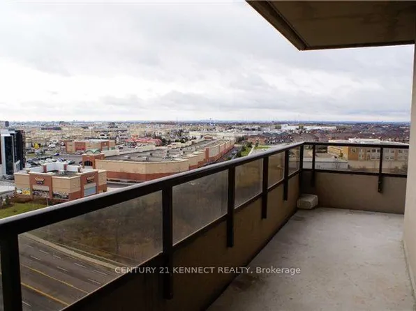 9235 Jane St #911, Vaughan, ON L6A 0J8