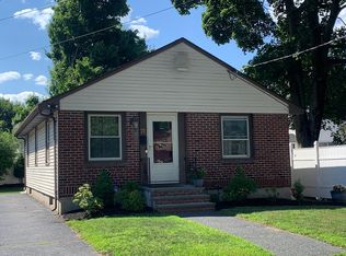 71 Amherst Ave, Waltham, MA 02451