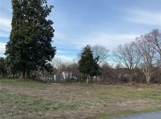 5285 Main St, Walkertown, NC 27051